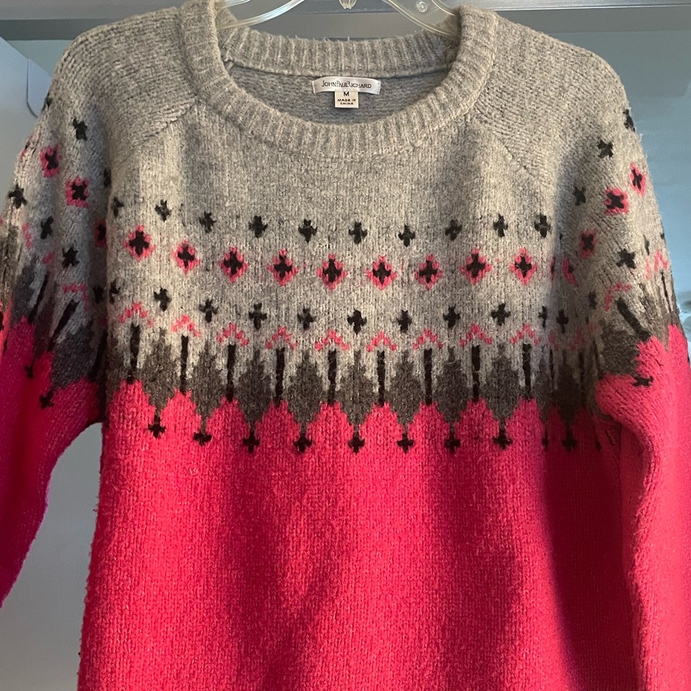 Pretty hot pink and grey fair isle sweater, M